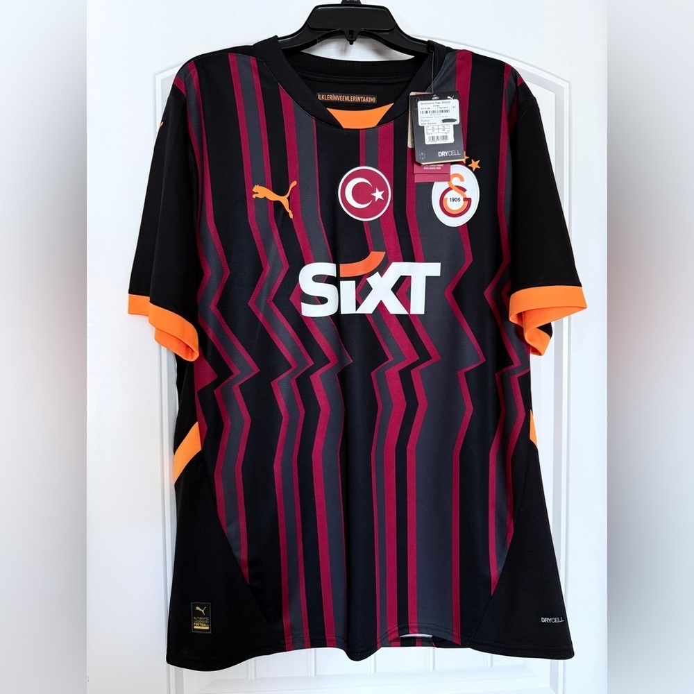 Original Soccer Jersey “Galatasaray SK” Turkish League. - Picture 5 of 16